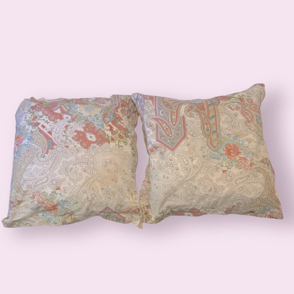 2 Pottery Barn Euro Pillow Shams - Picture 2 of 4